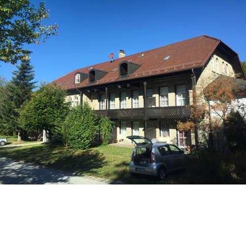 Anker Apartments
