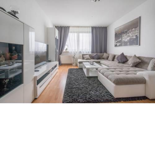 Anyroomdirect Private Apartments in Laatzen near Hannover Exhibition incl. Wifi ( room agency )