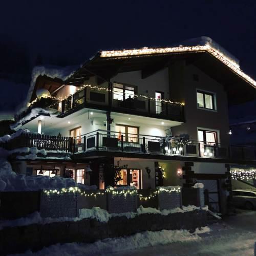 Apart Edelweiss