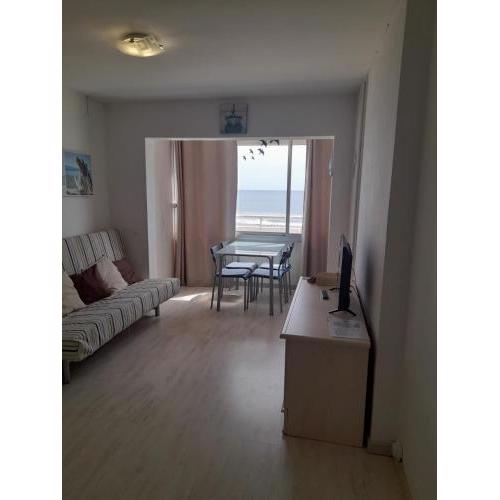 Apart. Empuriabrava playa M8