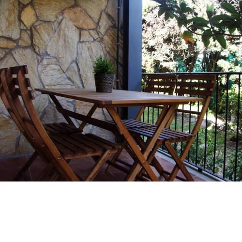 Apartament al costat de la platja amb pk i jardí
