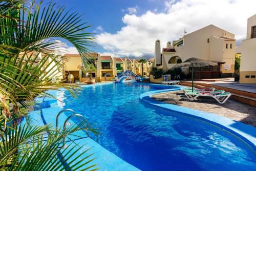 Apartament con picina buena