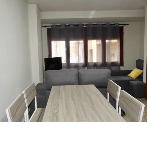 APARTAMENT Encantador al Centre de Vic APTGARBI