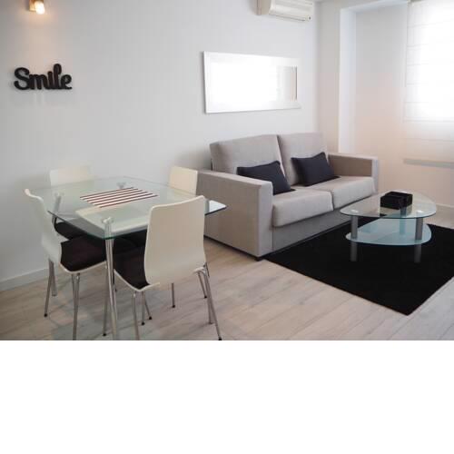 Apartament per a parelles a Palamós, pk gratis, 200m de la platja