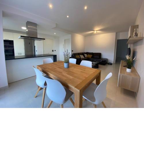 Apartament reformat a Palamós, zona tranquila