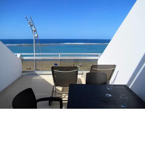 Apartamento 1ª linea Las Canteras -vista mar con terraza y wifi - 307