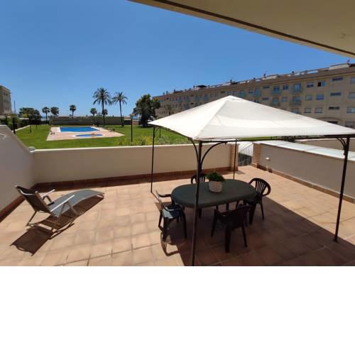 Apartamento 1ª linea mar Beach, WIFI, Piscina, A.C