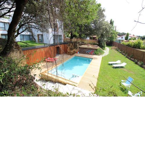 Apartamento 2 dormitorios con piscina y jardín