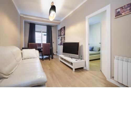 Apartamento 75 m cerca de la Fira de Barcelona