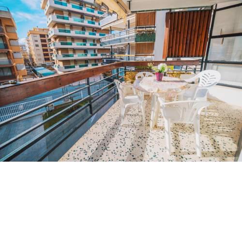 APARTAMENTO A 100 METROS DE LA PLAYA