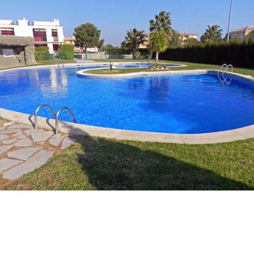 APARTAMENTO A 600 M DE LA PLAYA