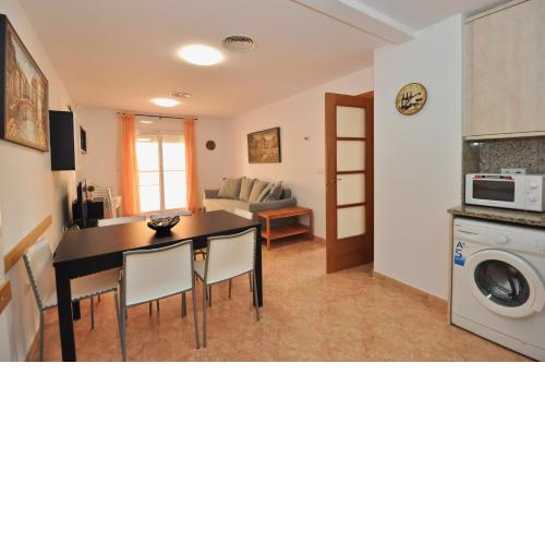 APARTAMENTO A PIE DE LA PLAYA