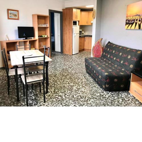 Apartamento a unos 30 metros de la playa 105A - INMO22