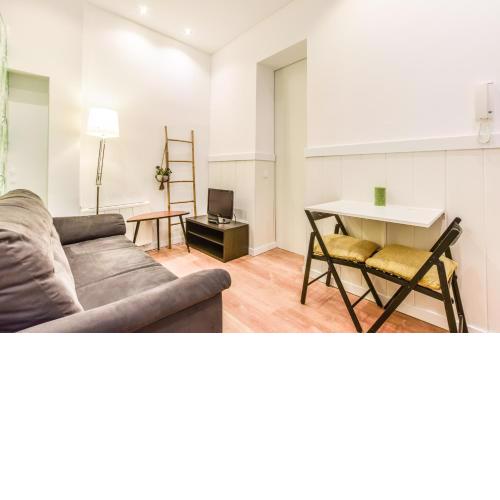 APARTAMENTO ACOGEDOR EN EL BARRIO DE LAS LETRAS