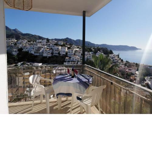 APARTAMENTO AGUAMARINA NSF52 NERJA
