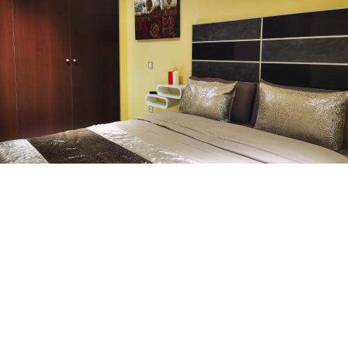 APARTAMENTO ALES