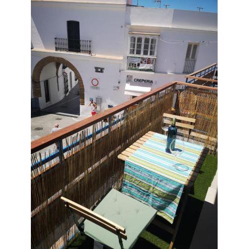 apartamento arco de la villa,solo familia y parejas,con parking