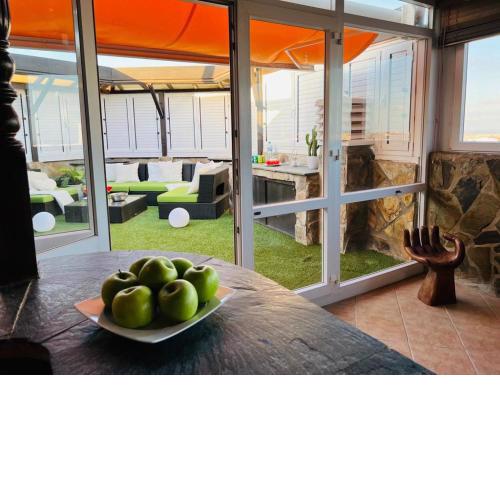 Apartamento at Vecindario with spacious terrace, private lift and garage