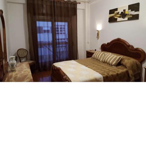 Apartamento calle Sainza 92 (céntrico)