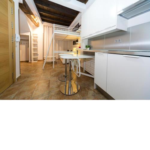 Apartamento céntrico a 10 minutos de la Alhambra con parking gratis