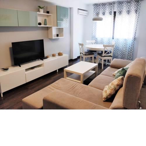 Apartamento cerca de la playa y Ciudad de las Ciencias