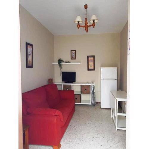 Apartamento cerca del mar solo familias y parejas
