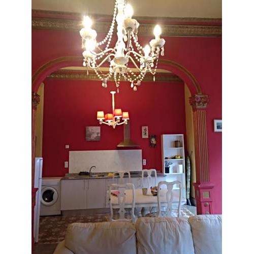 APARTAMENTO CLASICO EN TRIANA