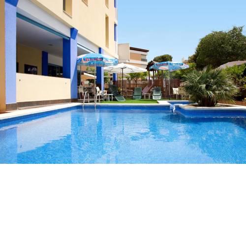 Apartamento climatizado a 100 m de la playa, perfecto para familias