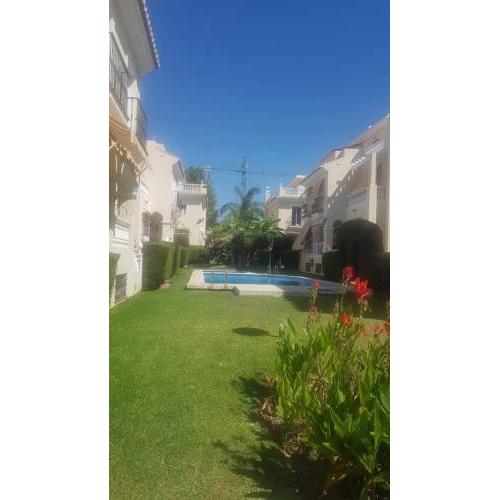 Apartamento con acceso directo a la playa