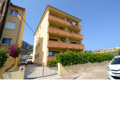 Apartamento con Aire Acondicionado BELMONT 2-A
