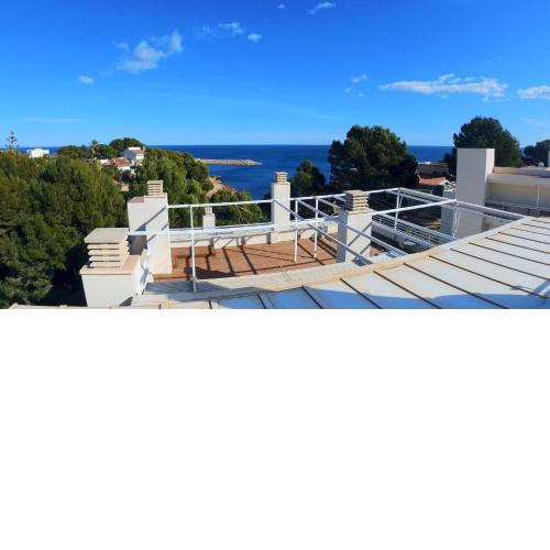 Apartamento con Espectaculares Vistas al Mar (Llobeta 3A)