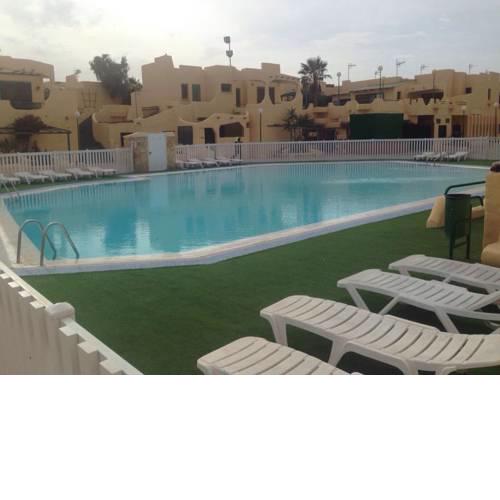 APARTAMENTO CON JACUZZI VISTAS A LA PISCINA