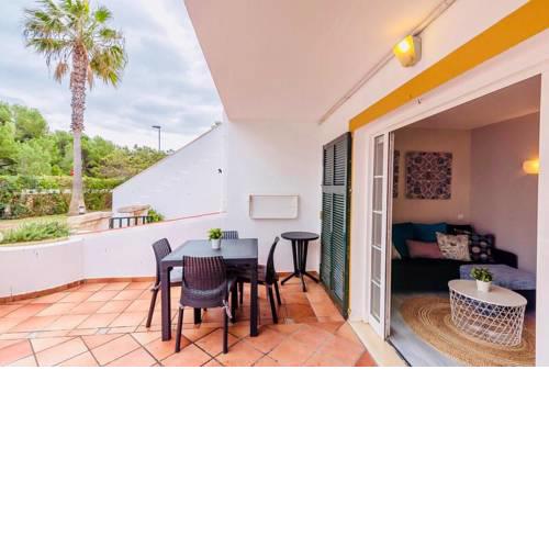Apartamento con jardín en Cala'n Bosch- A5