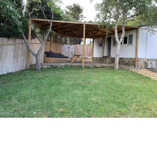 Apartamento con parcela de mil metros en Bolonia
