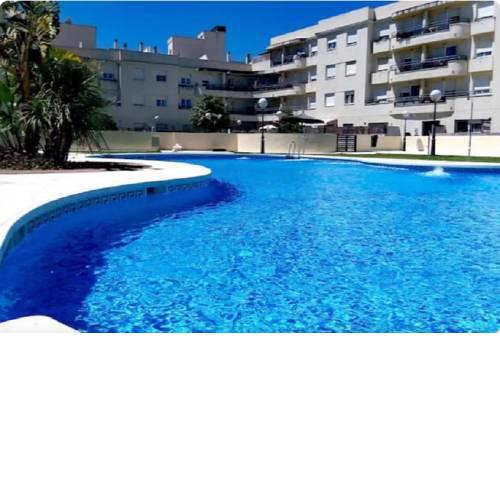 Apartamento con piscina comunitaria