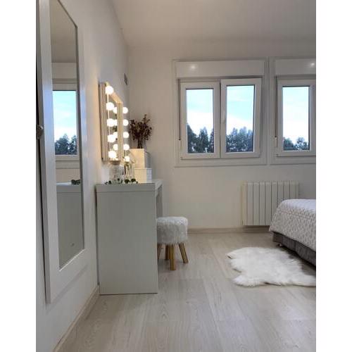 Apartamento con piscina en el centro de Sanxenxo