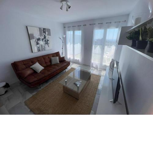 Apartamento con Piscina en Estepona, Hermosas vistas