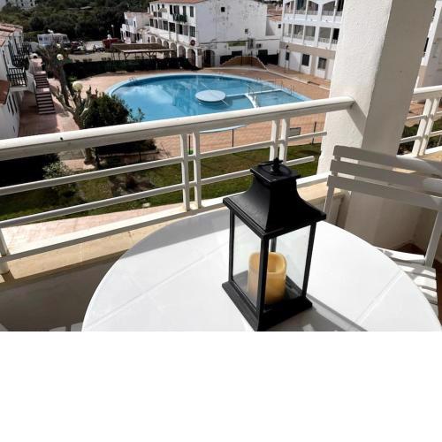 Apartamento con piscina junto a la playa - TURQUETA.