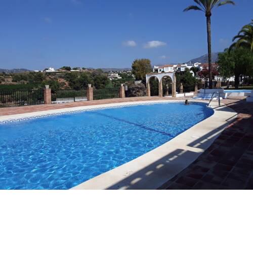 Apartamento con piscina para 2-4 personas, aire y wifi - Alm 3