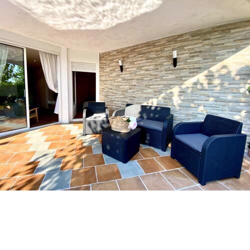 Apartamento con piscina privada