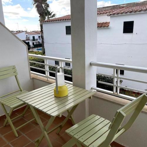 Apartamento con piscina y junto a la playa - MACARELLA.