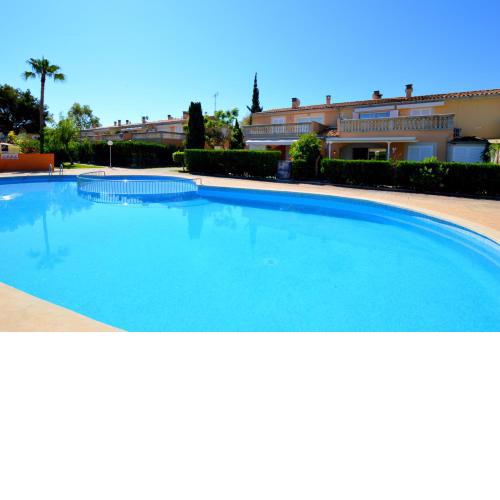 Apartamento con piscina