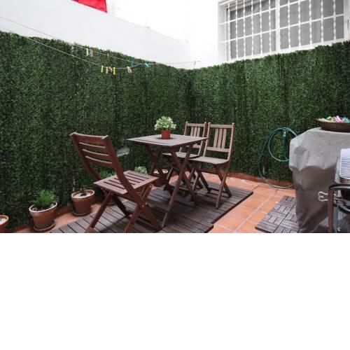 Apartamento con terraza al lado de la playa