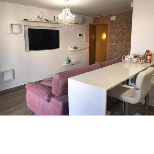 Apartamento con terraza muy cerca de la playa