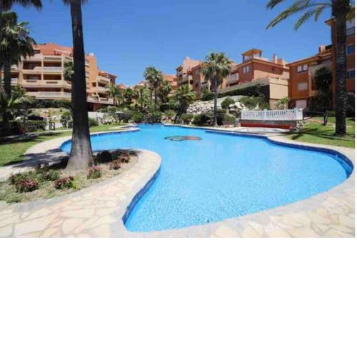 Apartamento con terraza