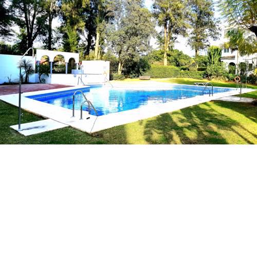 Apartamento con vistas al Campo de Golf y Piscina