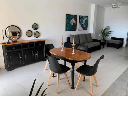 Apartamento con vistas al mar a 5 min de la playa