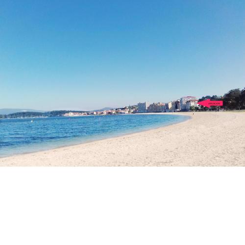 Apartamento con vistas al mar en la playa de Vilagarcia