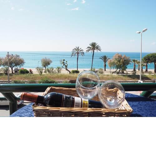 Apartamento con vistas al mar. perfecto familias.