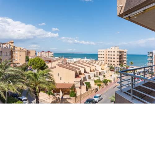 APARTAMENTO CON VISTAS AL MAR